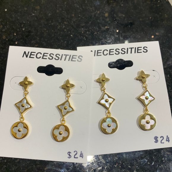 DROP EARRINGS - Picture 2 of 2